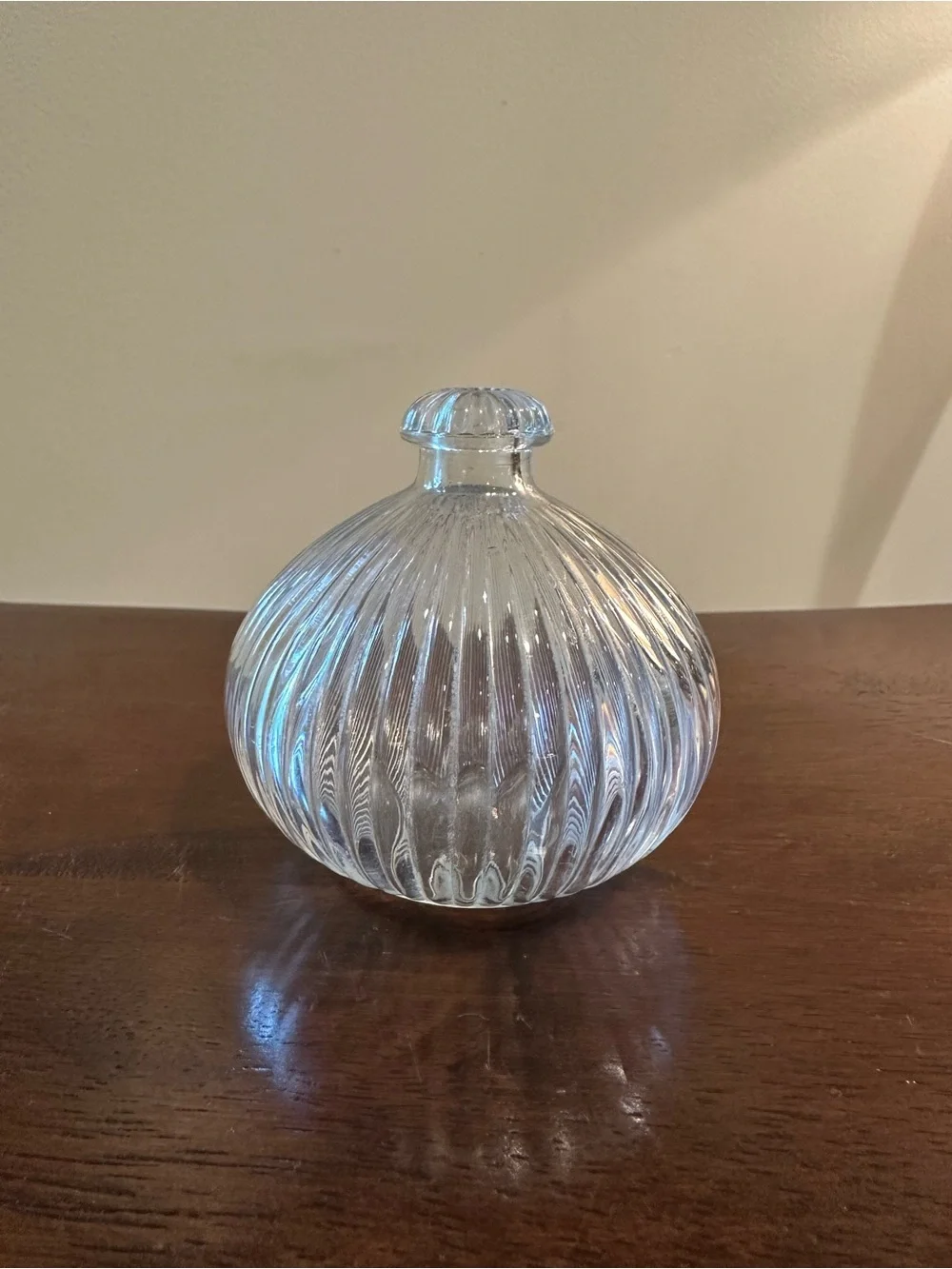Small glass vase or object • unique